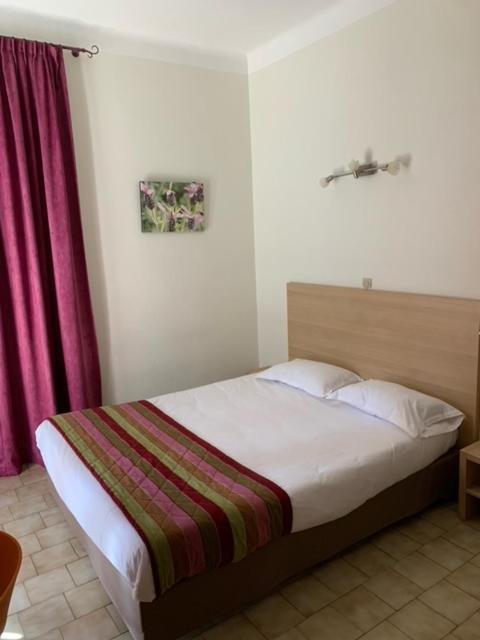 Hotel Colombo- Porto Corse Kültér fotó